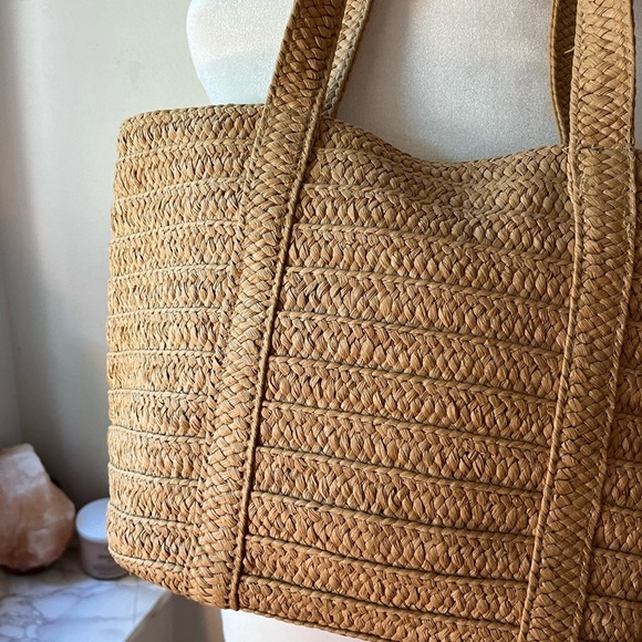 Draper James Tan Woven Tote Bag - Picture 11 of 11